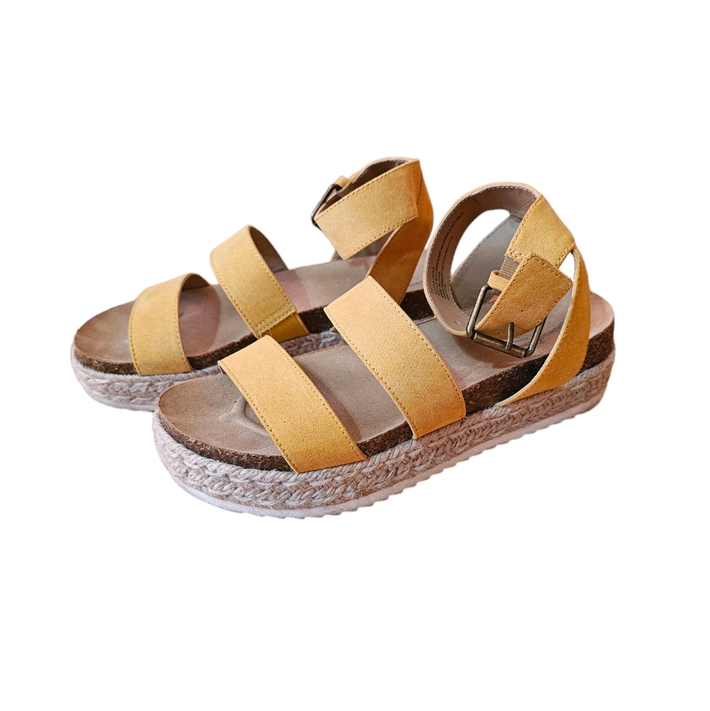 Universal Thread Yellow Espadrille Platform Open Toe Banded Summer Sandals 7.5